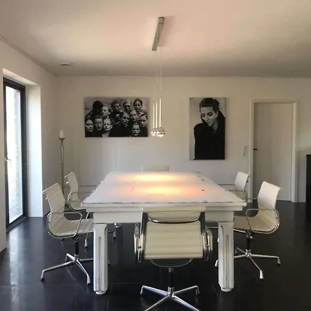 Luxury No 27a Ferienhaus Tating